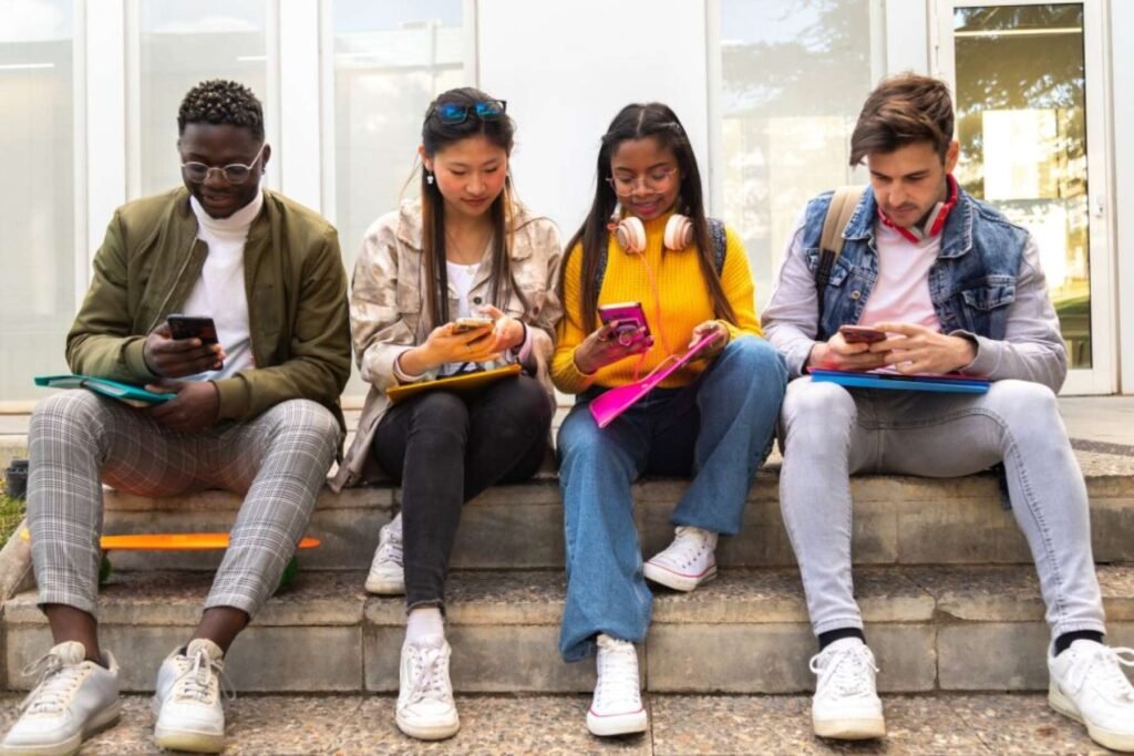 Digital Age and the Bad Habits of Today's Youth | Healthcare 360 Magazine