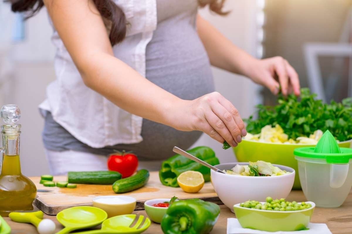 What to Eat When You’re Expecting: The Best Foods for Pregnancy