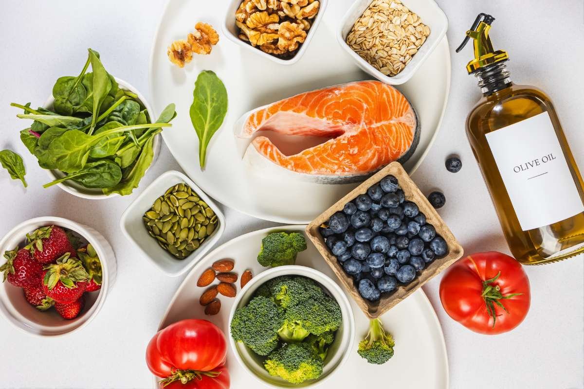 Anti-Inflammatory Diet Linked to Longer Survival in Colon Cancer Patients