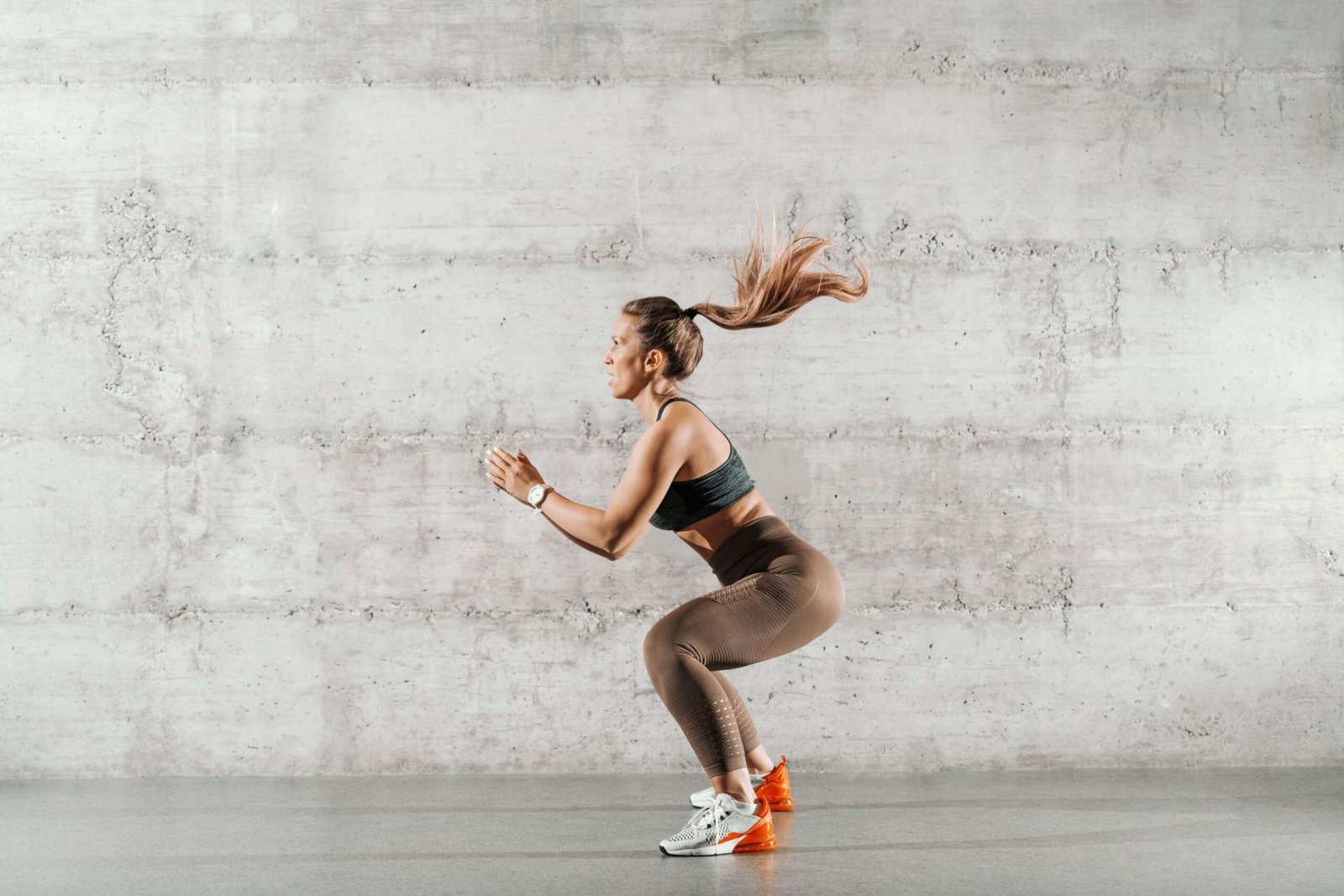Too Busy for the Gym? Do These 33 Home Workouts Instead | Healthcare 360 Magazine