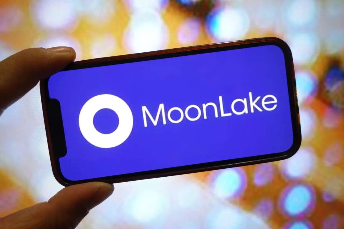 Jefferies cuts  Moonlake Immunotherapeutics stock rating after trial setback