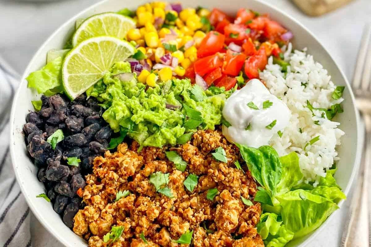High-Protein Fast Foods: Healthy Picks for Busy Days | Healthcare 360 Magazine