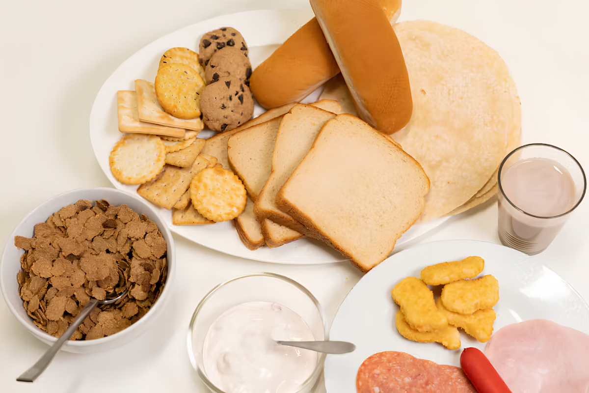 Ultra-Processed Foods: Replacing 10% With Whole Foods Linked to Lower Bowel Cancer Risk | Healthcare 360 Magazine